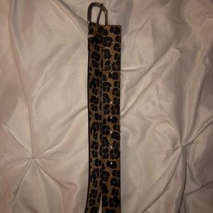 Adorable cheetah print belt